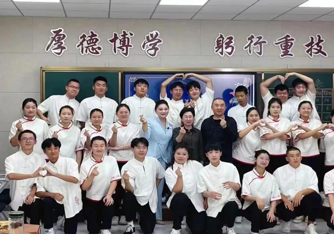 641bbaed5354d.jpg 66.jpg