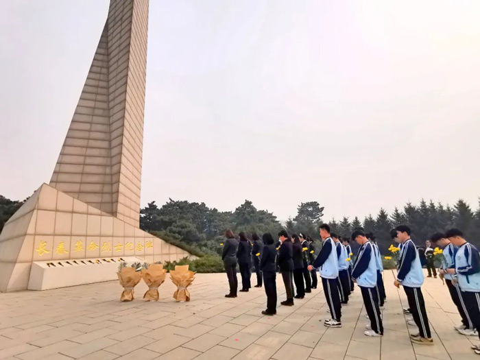 6444ca799a124.jpg 640.jpg